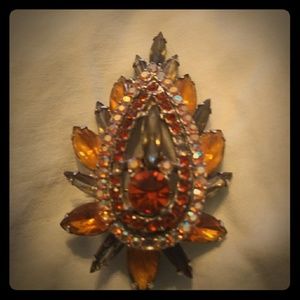 Vintage statement brooch/pendant